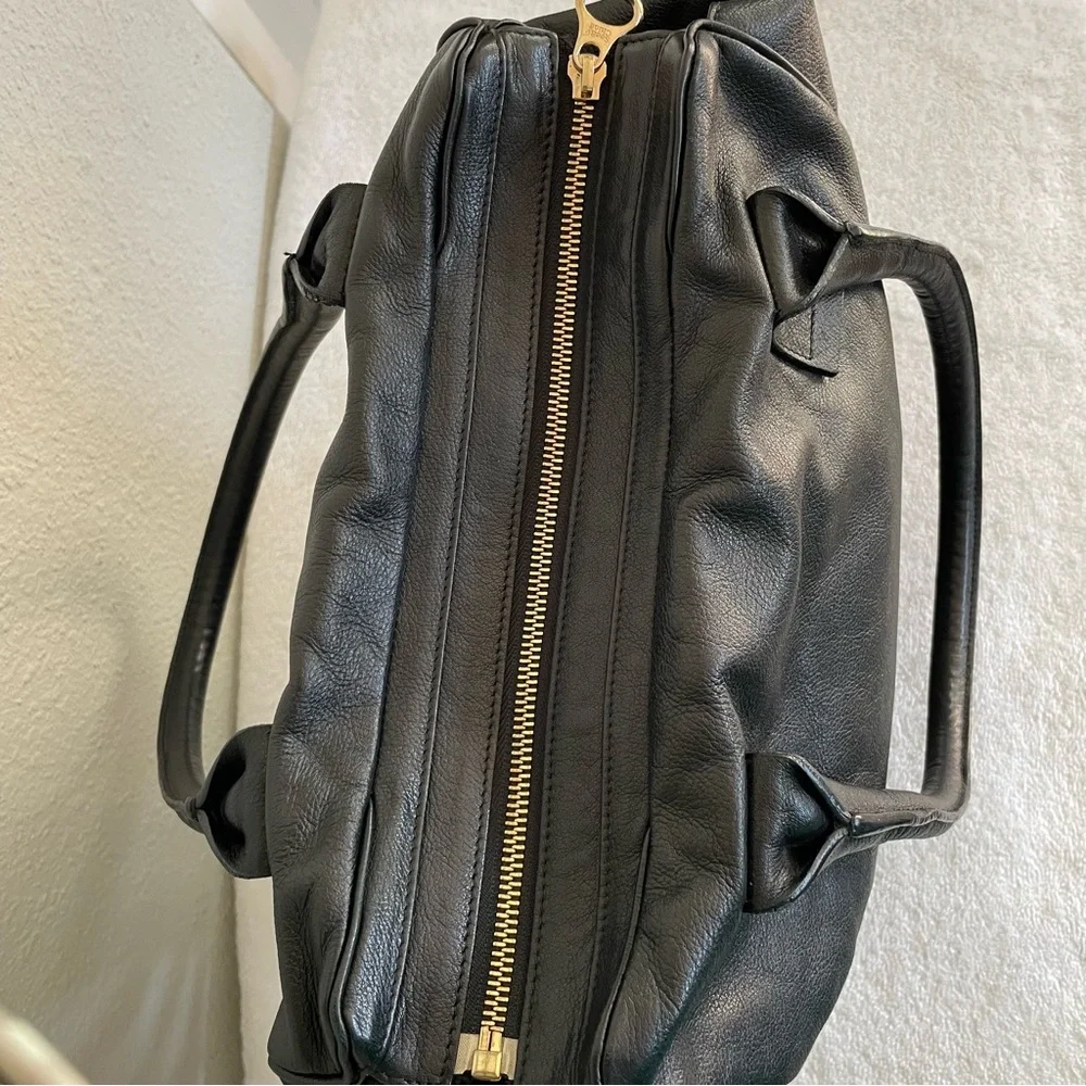 See By Chloe Black Leather Zipper Tote Bag - Picture 4 of 17
